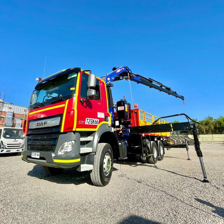 CAMION PLUMA 6 TON-DAF-CF FAT 430 GRU PM 32525 MIN